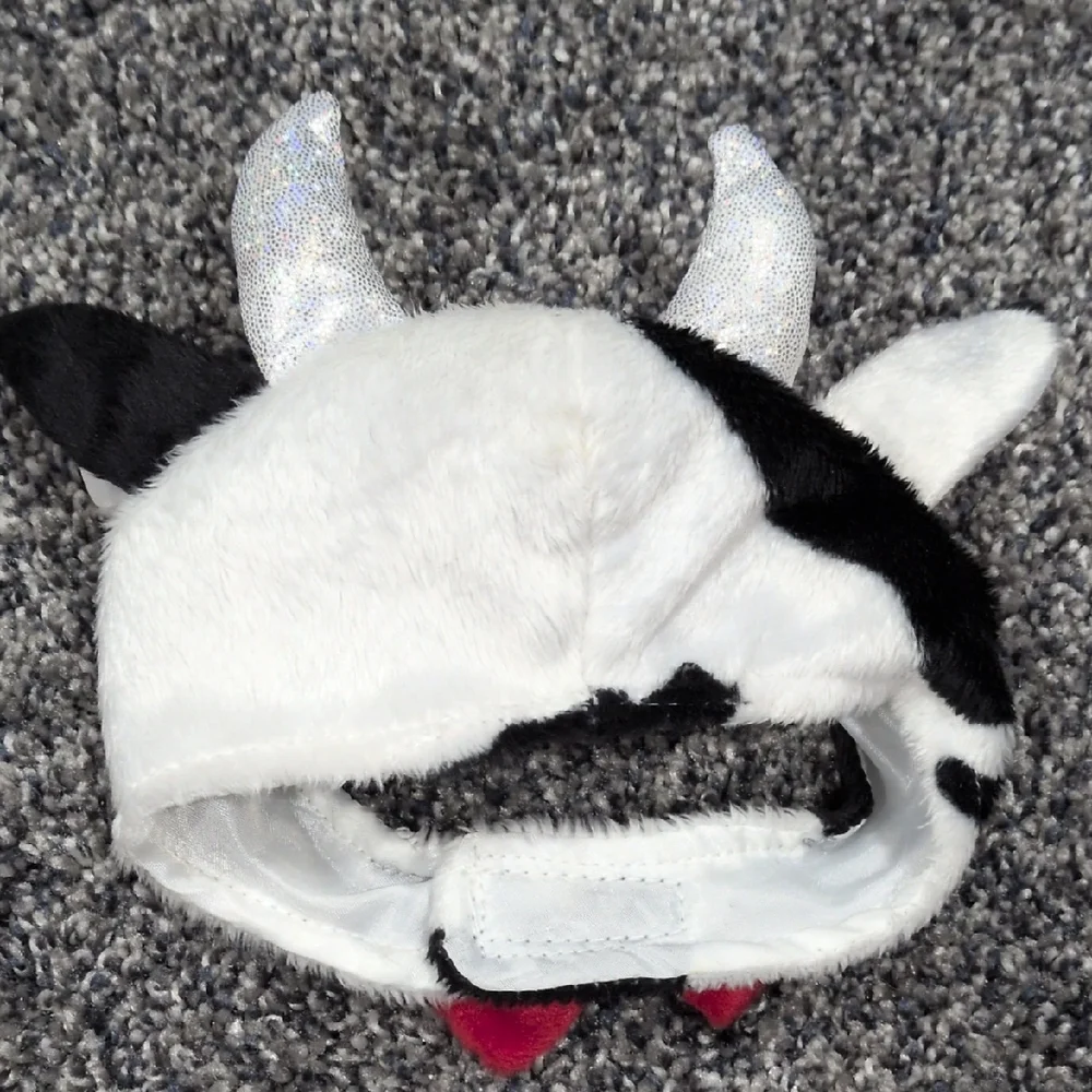 FREE w/ Purchase - Cow Costume Hat